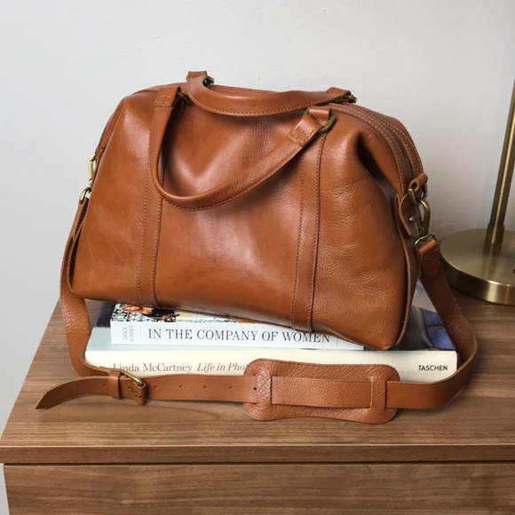 Madewell Handbags - Madewell Glasgow satchel in brown leather